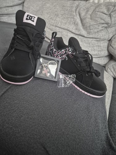 Shoes low top sneaker - dc,