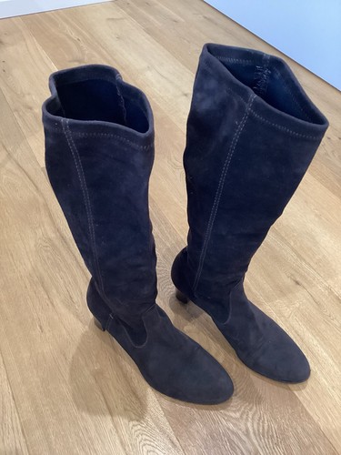 Unnützer brauner stiefel - unnützer,