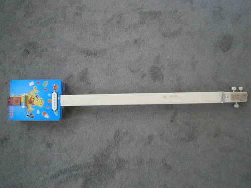 Saitige cigar box - box, canjo