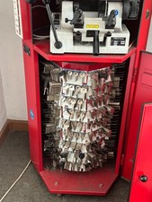 schlüsselmaschine mit div. Rohlingen