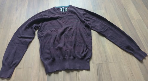 Pullover ausschnitt streifen - v-ausschnitt,