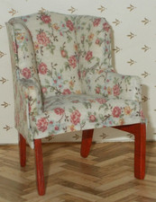 Polster Sessel mit Rosen- Blumen-Muster Puppenstube Roombox Wichtelhaus MINIATUR