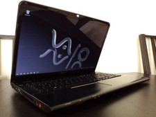 Sony  Vaio 17 zoll  Intel