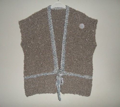 Handgestrickte warme weste - handgestrickte,