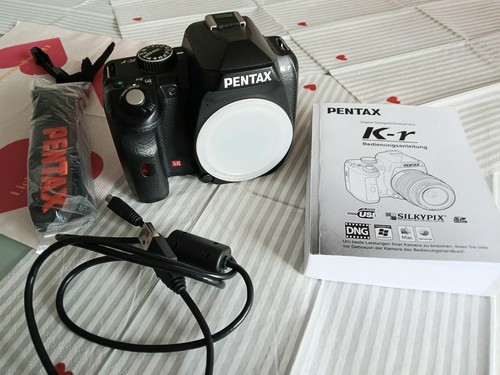 Pentax body - pentax, k-r