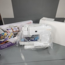 Pfaff Passport 3.0 Sewing