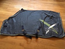 Eskadron Abschwitzdecke Next Generation Dark Lime, Gr. L