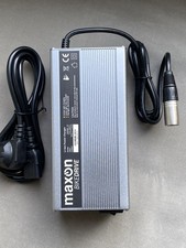 Akku Ladegerät 54.6V 5A XLR