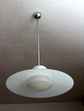 Alte Bauhaus-Pendelleuchte, Deckenlampe E27, einflammig, verchromt, Opalglas