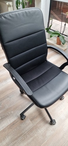 Bequemer schreibtischstuhl - bequemer,