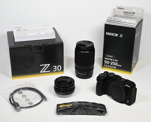 Nikon z30 kit - kit, mit