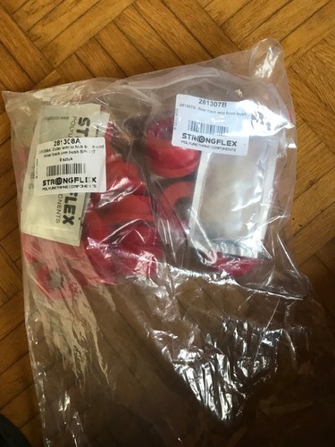 Buchsensatz nissan 100nx - pu,