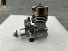 Fuji  11 SR Modellmotor  Made