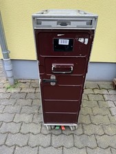 Emirates Flugzeugtrolley