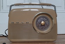 BUSH Radio London TR82/97 Reissue in RETRO Vintagelook VOLL FUNKTIONSTÜCHTIG UK 