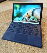 Microsoft Surface Pro 6 -