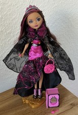 Ever After High Legacy Day