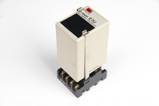 Omron Pegelregler E7U