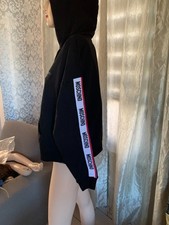 Sweatshirt mit Kapuze