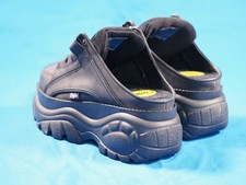 Buffalo Plateau Clogs schwarz