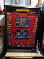 geldspielautomaten CROWN JUBI 100  gebraucht .  Der Geldspielautmat Ist Defekt. 