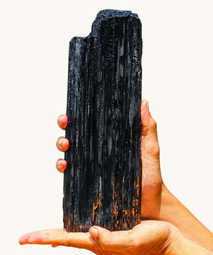 Schwarzer turmalin - schwarzer,