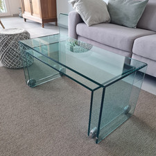 Ausgefallener Design-Ganzglastisch (zweiteilig), 100 x 45 cm, Glasstärke 1,5 cm