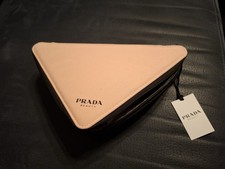 PRADA Beauty  Paradoxe