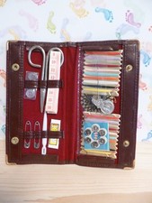 Nähmäppchen Nähetui -  Nadel Faden - Kunstleder - Vintage mit Inhalt 13 Teile