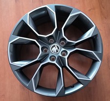 Original Skoda Octavia 19 Zoll Alufelge 7,5x19 ET51 5E0601025AH