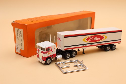 Herpa con cor - herpa, freightliner