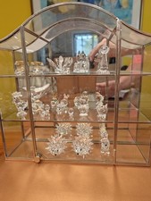Swarovski Vitrine Setzkasten m. Figuren