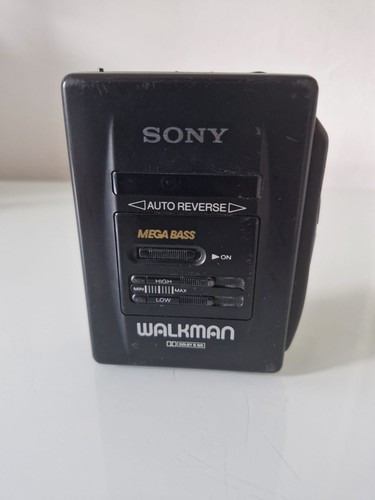 Sony 2055 walkman - sony,