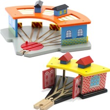 Lokschuppen für Holzeisenbahn