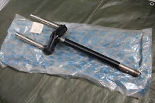 Q4) Piaggio ZIP 50 SSL Gabel Steuerrohr 268673 NACKT ohne Holme Fork Forcella