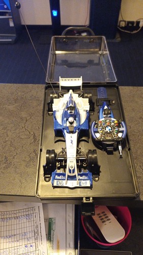 Modell rennwagen mit - modell,