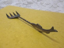 um 1935 WMF 100  1,5 : markanter Sardellen-Heber ( Fisch Gabel ) wie unbenutzt