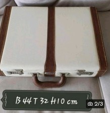 Aktenkoffer Mit Zahlen Schloss