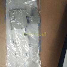 NEW 1PC SMC Solenoid Valve