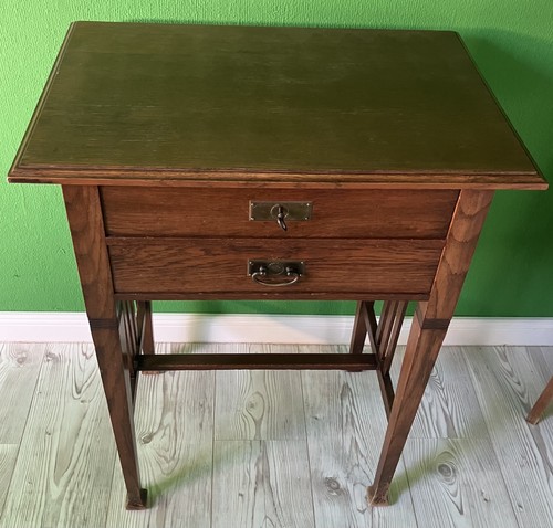 Antiker jugendstil nähtisch - antiker,