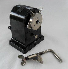 Vintage Bakelit DAHLE 22  Bleistiftspitzer Anspitzer Spitzmaschine Dunkelgrün