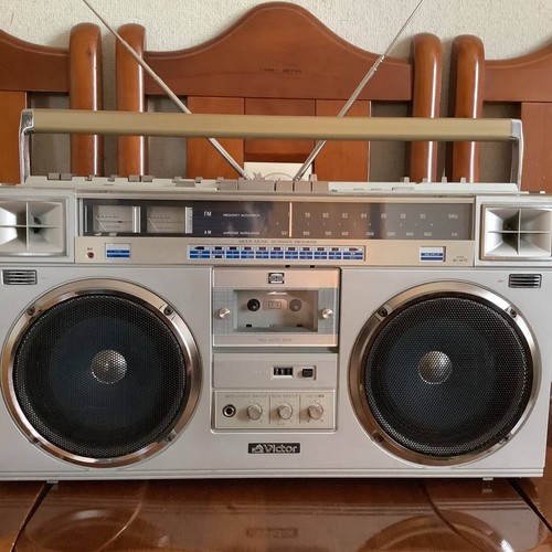 Victor m70 ghettoblaster - victor,