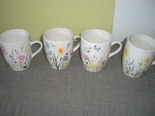 4 Stück schöne KAFFEEBECHER m. Blumenmuster