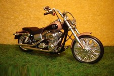 1:24 Harley Davidson FXDWGAE