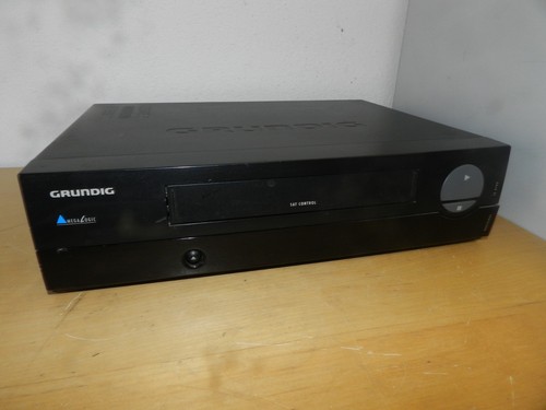 Grundig cassetten vhs recorder - grundig,