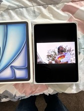 Apple iPad Air 11-inch (M3)