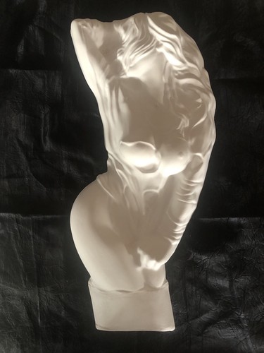Weiblicher akt skulptur - weiblicher,