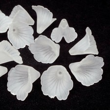 Acrylperlen Matt Blüten