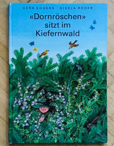 Dornröschen sitzt im - sitzt,