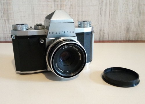 Fotoapparat praktica - praktica, iv